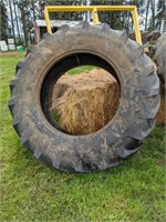 TRACTOR TIRE (1)