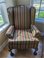 CRAFT MASTER UPHOLSTERED ARM CHAIR