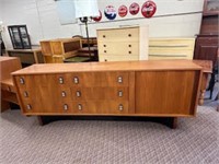 Teak landscape, solid base, 6 drawers, one