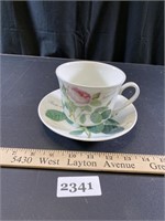 Tea Cup & Saucer