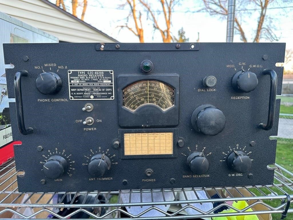 Vintage Navy Ham Radio Receiver CZC-46209