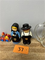 Vintage Amish S+P Shakers