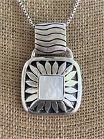Sterling Silver Necklace with Mother of Pearl 20