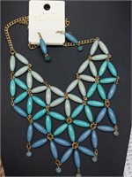 NEW boutique necklace and earring set