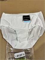 New Exofficio Womens Lrg Travel underwear MSRP $25