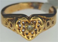 18KT hgf heart USA made ring size 7