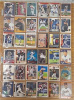 Baseball cards lot