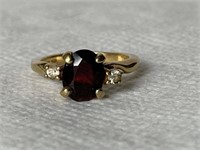 Vintage 18K HE Avon Ruby & Quartz Ring