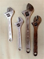 4 Adjustable Pipe Wrenches