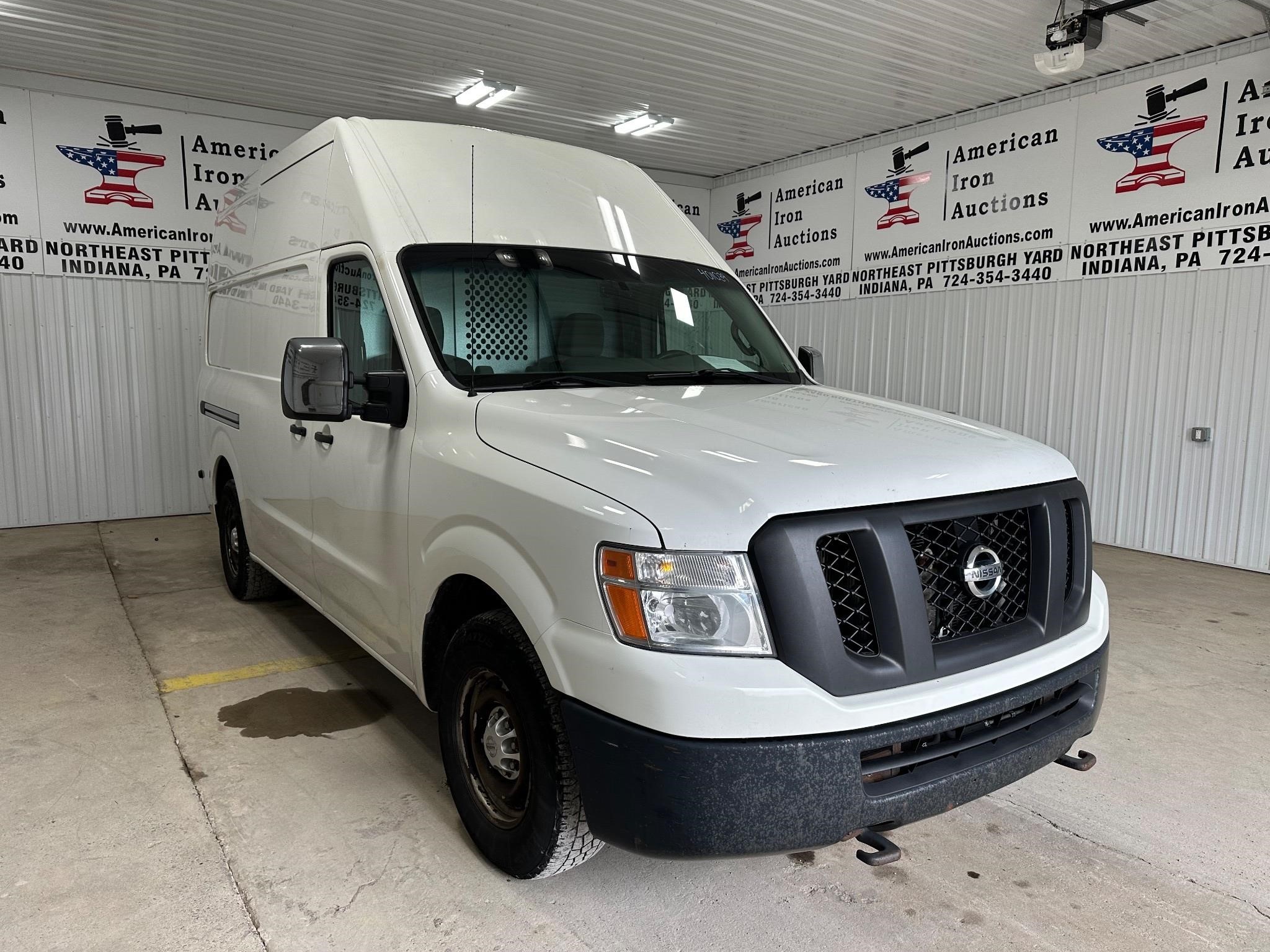 2015 Nissan NV350 Van- Titled