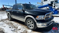 2010 Dodge Laramie 1/2 ton 4x4 Crew Cab Truck