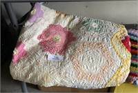 Handmade Vintage Flower Pattern Quilt