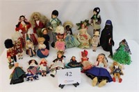 VINTAGE INTERNATIONAL DOLLS