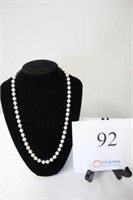 CULTURED PEARL NECKLACE APPR VALUE $500