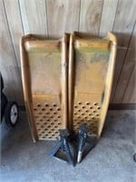 Pair of car ramps & jack stands