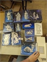 Avon Nativity Scene Pieces