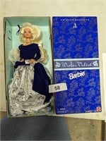 Avon - Winter Velvet Barbie