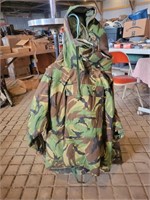 Vintage US Military Camo Cold Weather Suit - Size