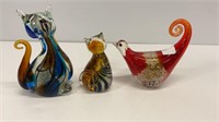 (3) Murano style art glass animals. Cats and