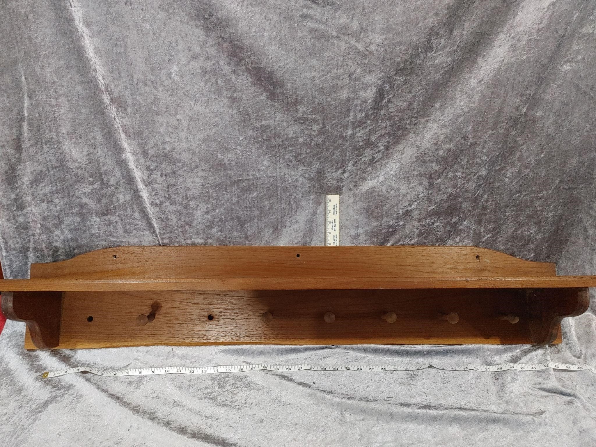 Wood Shelf w/pegs