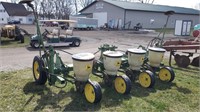 John Deere 40A - 4 Row 3 Point Planter