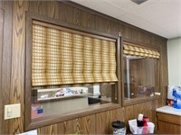 2 Window Blinds