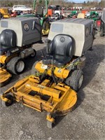 WALKER T25 48" ZERO TURN W/ CLIPPING BOX KOHLER VT