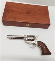 Colt Frontier Scout .22cal with case