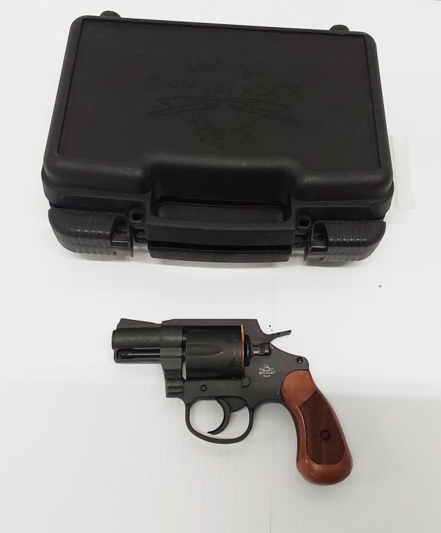 Rock Island Armory 38 Special M206 with case