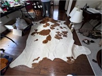 COWHIDE RUG