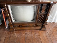 VTG FLOOR MODEL TV STILL WITH MANUAL