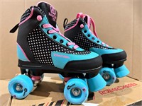 New Roller Derby Roller star 750 skates size 4