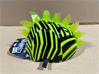 New *slight damage* Light up age 8-14 skate helmet