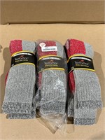 Lot of three (6 pairs total) Terramar socks XL