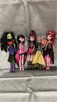 5 monster high dolls