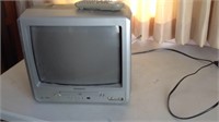 Magnavox TV 13 inch, with DVD player
