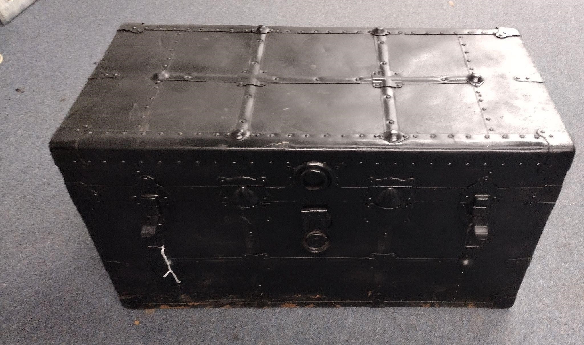 Antique Wood Steamer Trunk Great Condition!