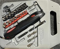 Dura Pro screwdriver bit/socket set w/lighted