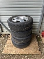 Set of 4 Vehicle Tires & Rims