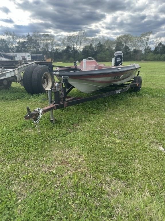 Boat with Mercury 90 Engine with Ashley Boat