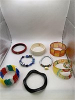 BRACELET LOT OF 8