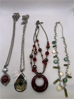 LIA SOPHIA NECKLACE LOT