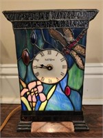 Gorgeous Tiffany Style Lamp Clock Decor