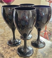 Set of 4 Black Stemmed Wine Glasses