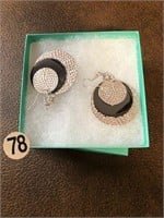 Jewelry earrings as pic ready to sell or gift 78