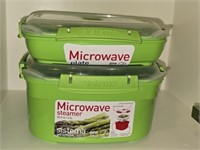 Green Plastic Microwave Plates