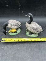 2 Canada Geese Figurines