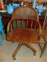 Antique Oak Office Chair W/Casters