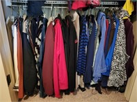 Large Lot of Women's Clothes Size Approx L-XL