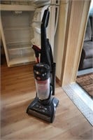 Hoover Windtunnel XL Vacuum